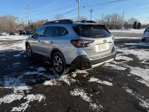 Used 2021 Subaru Outback Limited w/ Popular Package #2 image 4