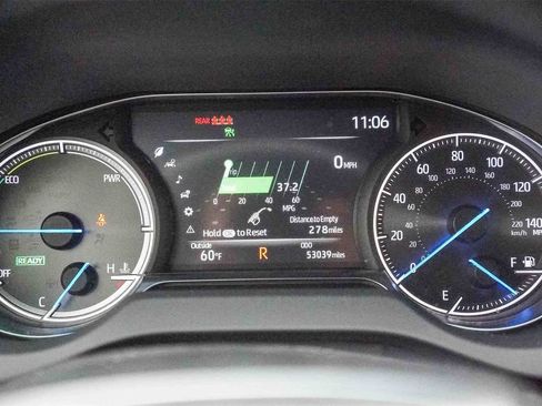 Used 2021 Toyota Venza Limited image 24