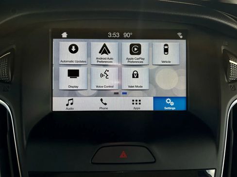 Used 2016 Ford Focus SE w/ SE Power Seat Package image 26