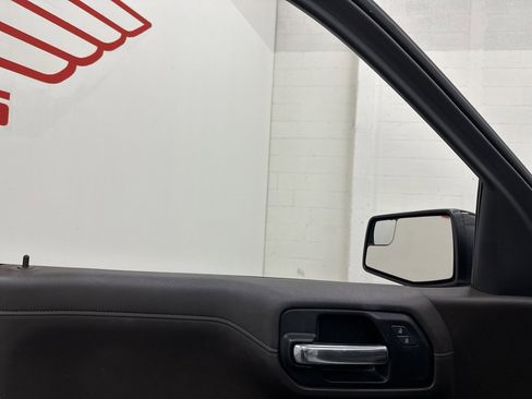 Used 2019 Chevrolet Silverado 1500 LT Trail Boss image 39