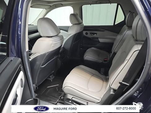 Used 2024 Honda Pilot Elite image 35