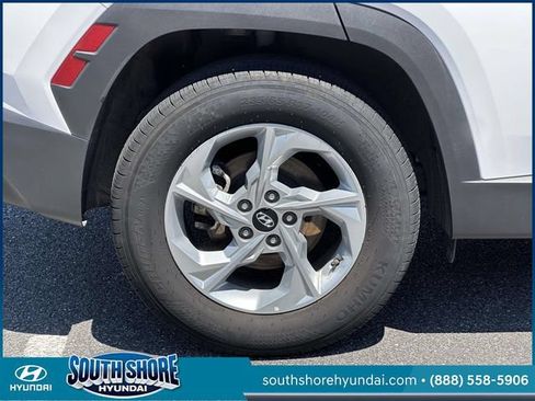 Certified 2024 Hyundai Tucson SE AWD/4WD image 10