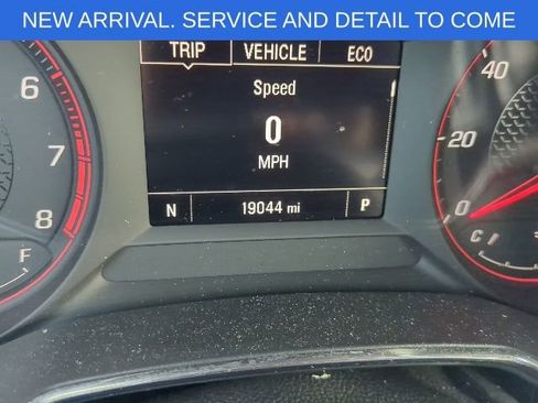 Used 2023 Chevrolet TrailBlazer RS w/ Convenience Package image 2