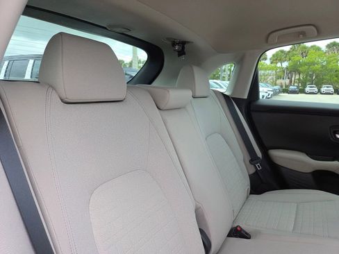 Used 2023 Honda HR-V LX image 14