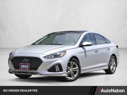 Used 2019 Hyundai Sonata Limited w/ Ultimate Package 04