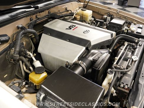 Used 2006 Toyota Land Cruiser image 36