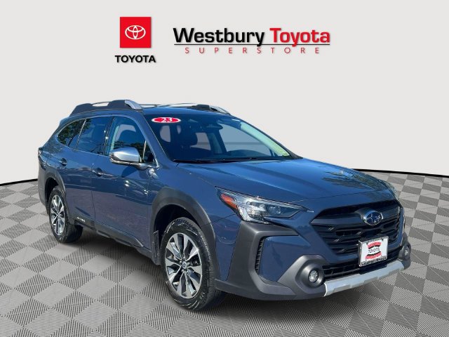 Used 2023 Subaru Outback Touring XT AWD/4WD image 1