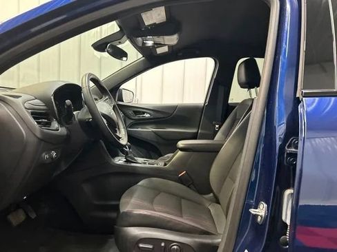 Used 2023 Chevrolet Equinox RS AWD/4WD image 11