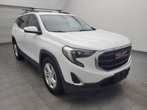 Used 2018 GMC Terrain SLE w/ Driver Convenience Package image 13