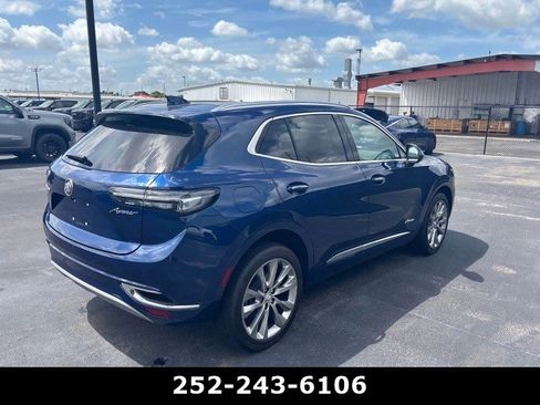 Used 2023 Buick Envision Avenir image 3
