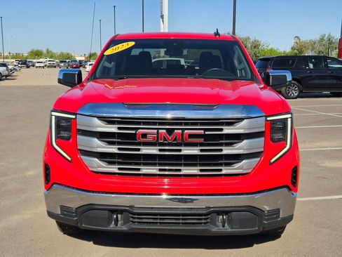 Used 2023 GMC Sierra 1500 SLE image 8