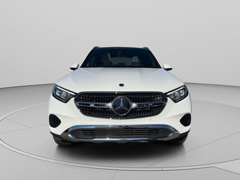 Used 2026 Mercedes-Benz GLC 300 4MATIC image 8