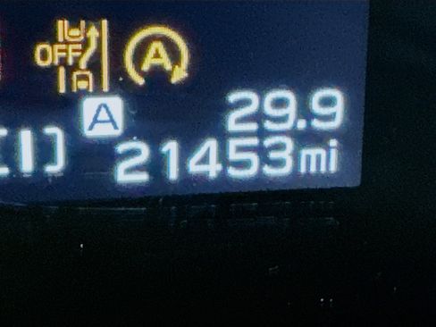 Used 2024 Subaru Crosstrek 2.0i Premium image 18