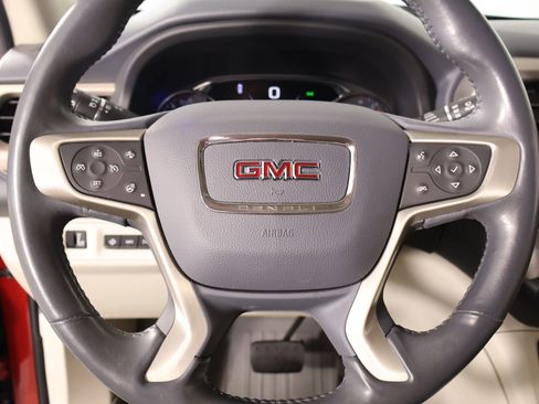 Used 2022 GMC Acadia Denali w/ Trailering Package FWD image 3