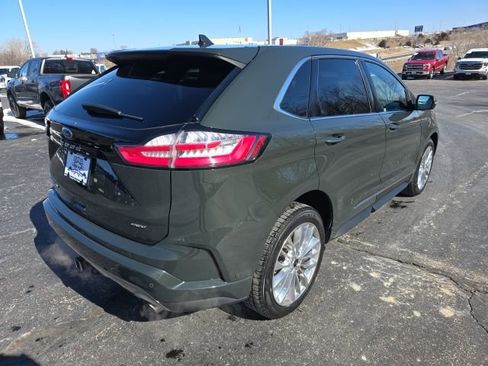 Used 2022 Ford Edge Titanium w/ Equipment Group 301A image 12