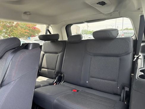Used 2025 Ford Expedition Max Active AWD/4WD image 10