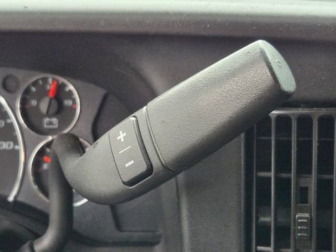 Used 2023 GMC Savana 2500 w/ Driver Convenience Package RWD image 31