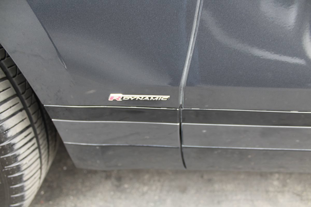 Used 2021 Land Rover Range Rover Velar R-Dynamic S AWD/4WD image 13