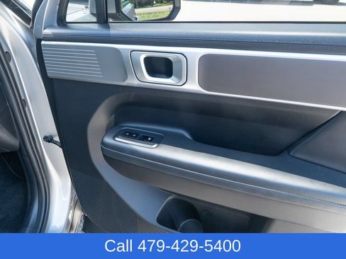 Used 2024 Hyundai Santa Fe SEL FWD image 50
