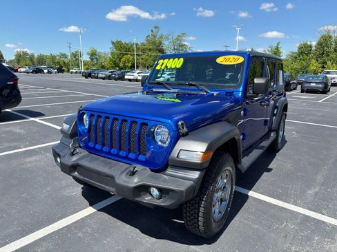 Used 2020 Jeep Wrangler Unlimited Sport AWD/4WD image 2