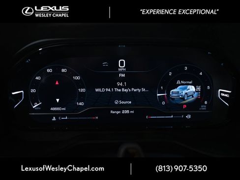 Used 2023 GMC Yukon Denali Ultimate AWD/4WD image 23