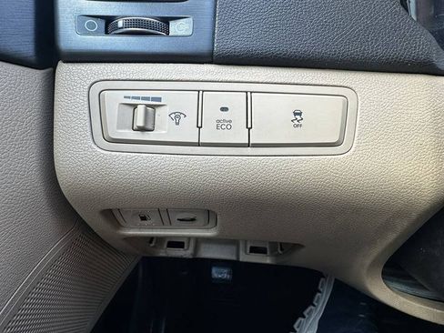 Used 2013 Hyundai Sonata GLS w/ Popular Equipment Pkg FWD image 12