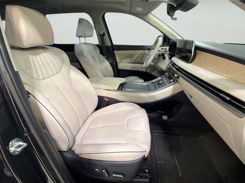 Used 2023 Hyundai Palisade Limited FWD image 25