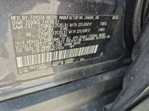 Used 2025 Toyota RAV4 XLE AWD/4WD image 26