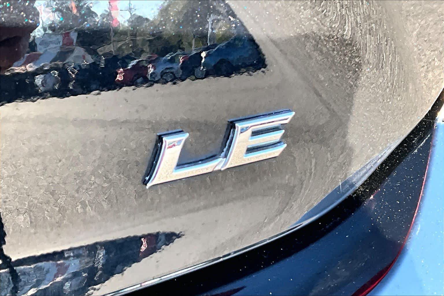 Certified 2025 Toyota Camry LE FWD image 9