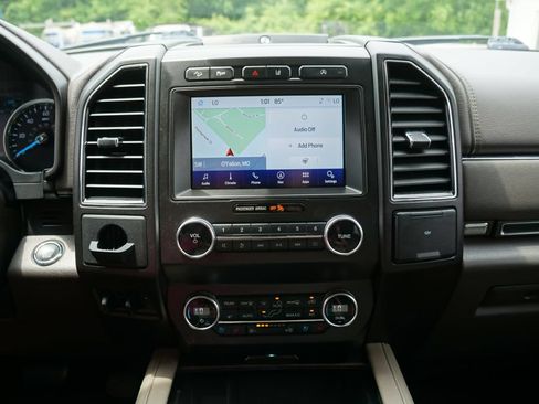 Used 2020 Ford Expedition Max Limited AWD/4WD image 6