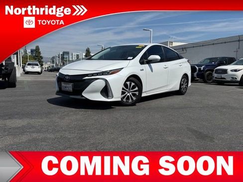 Certified 2021 Toyota Prius Prime XLE image 2