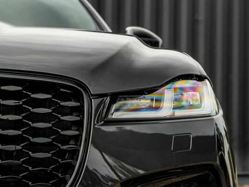 New 2026 Jaguar F-PACE R-Dynamic S image 6