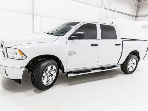 Used 2024 RAM 1500 Tradesman w/ Tradesman SXT Package AWD/4WD image 3