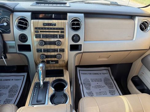 Used 2011 Ford F150 Lariat w/ Lariat Plus Pkg RWD image 11
