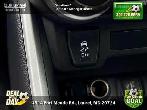 Used 2025 Toyota RAV4 LE AWD/4WD image 27