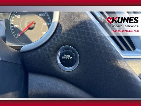 Used 2023 Chevrolet Malibu LT image 23