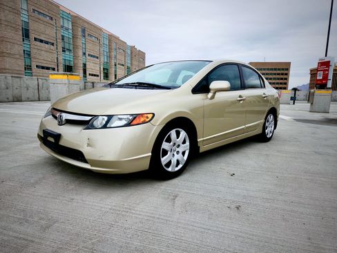 Used 2007 Honda Civic LX image 1