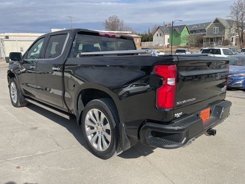 Used 2021 Chevrolet Silverado 1500 High Country w/ Technology Package image 11