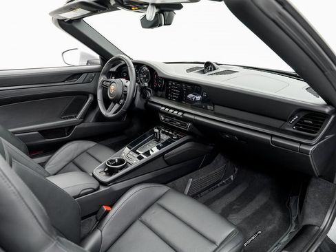 Certified 2024 Porsche 911 Targa 4 GTS image 24