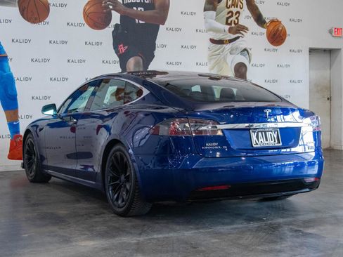 Used 2016 Tesla Model S P100D image 22