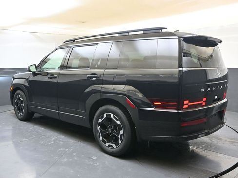 Certified 2025 Hyundai Santa Fe SEL image 3