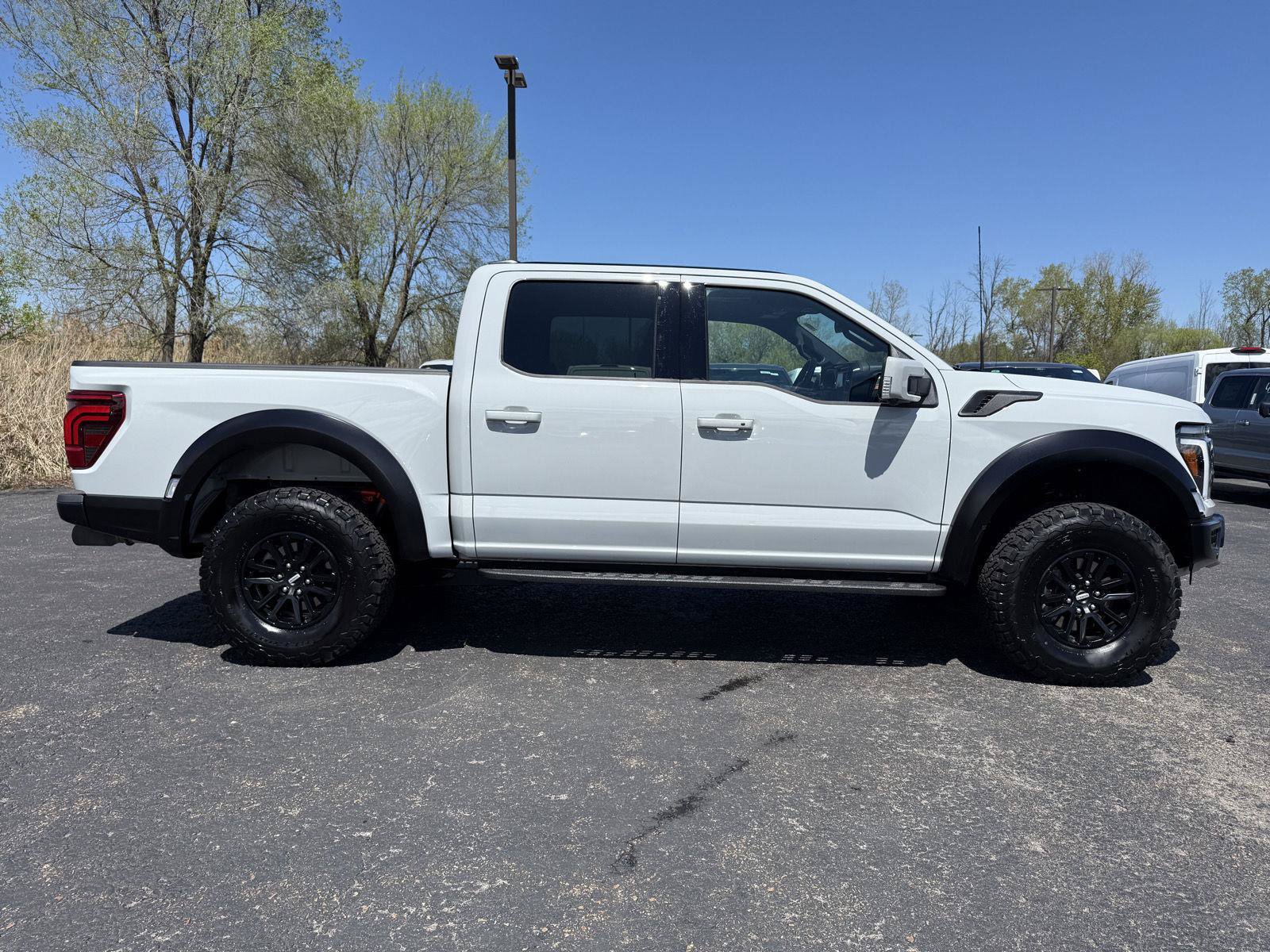 Used 2024 Ford F150 Raptor AWD/4WD image 26