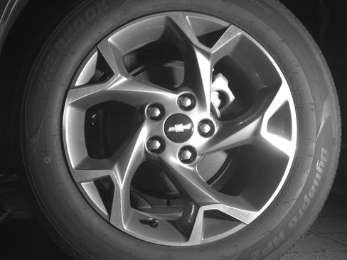 Used 2025 Chevrolet Trax LT w/ LT Convenience Package FWD image 14