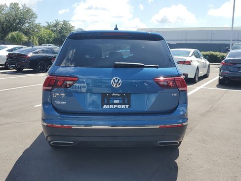 Used 2018 Volkswagen Tiguan SE w/ Front Fog Lights Package FWD image 7