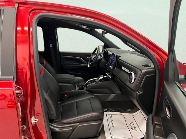 Certified 2024 Chevrolet Colorado Z71 w/ Z71 Convenience Package 2 AWD/4WD image 6