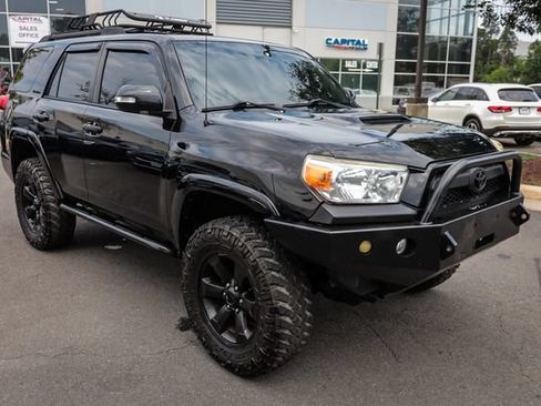 Used 2012 Toyota 4Runner Limited AWD/4WD image 6