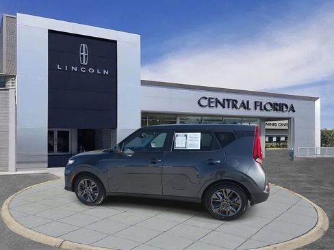 Used 2021 Kia Soul EX image 6