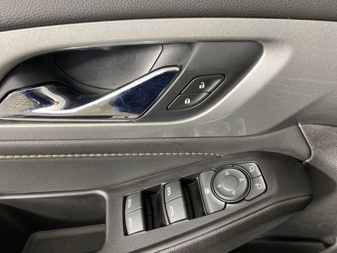 Certified 2020 Chevrolet Traverse LT image 25