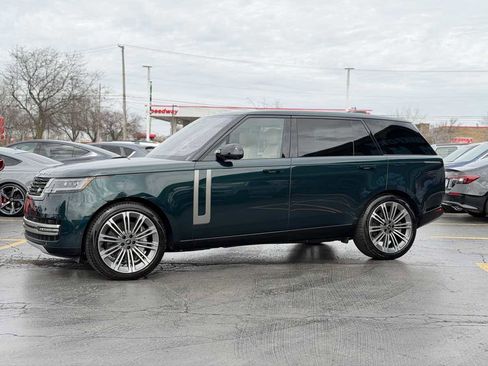 Used 2023 Land Rover Range Rover Long Wheelbase SE image 21