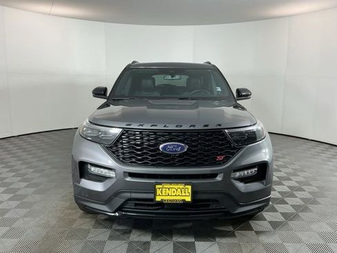 Used 2023 Ford Explorer ST w/ ST Appearance Package AWD/4WD image 2